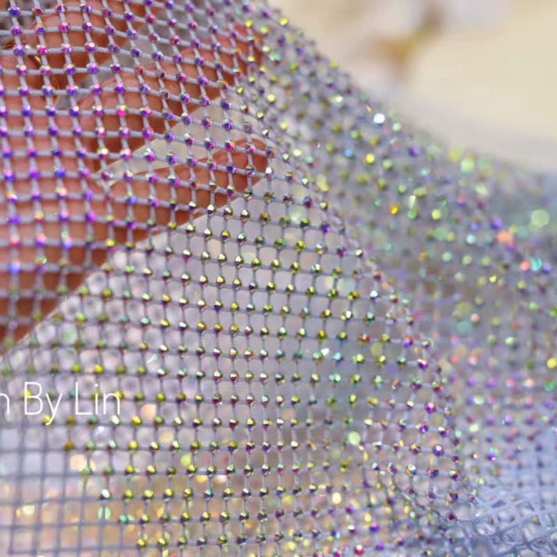 قماش شبكي مطاطي مزخرف بأحجار ا - مراجعة Crystal Mesh Fabric وسعره
