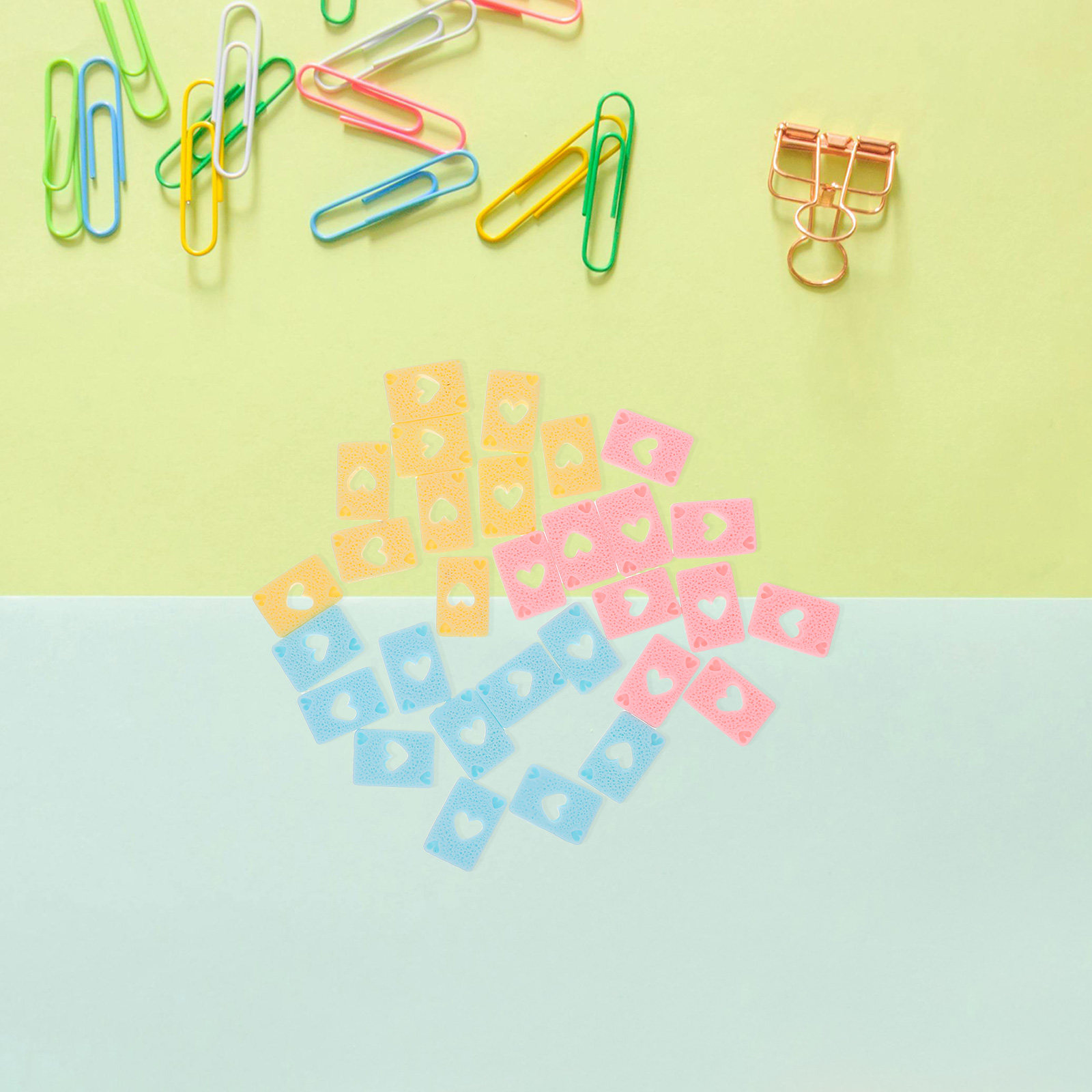 30 قطعة من زينة البوكر المصنوع - مراجعة Embellishments For Scrapbooking وسعره